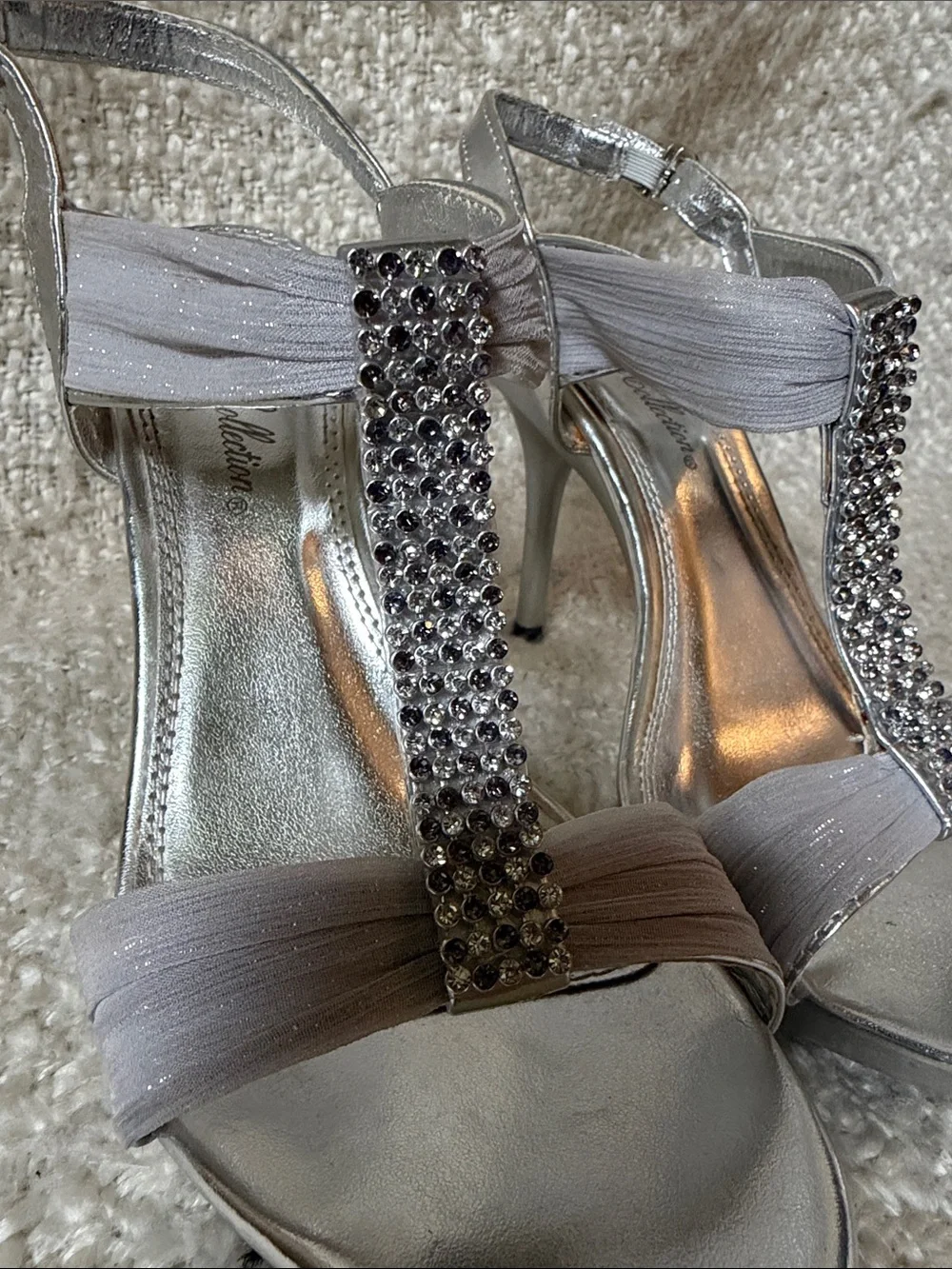 🥂 De Blossom Collection by David’s Bridal Women’s Size 8 Silver Heels